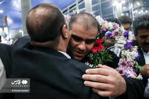 ورود تیم ملی کشتی فرنگی به ایران