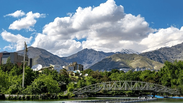 تهران به لطف باران کمی نفس کشید