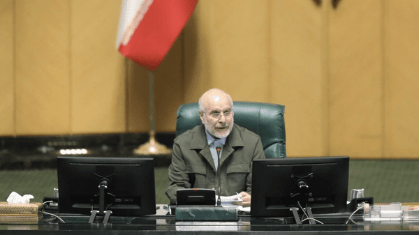 قالیباف: دولت کابینه را ترمیم نکند استیضاح کلید میخورد